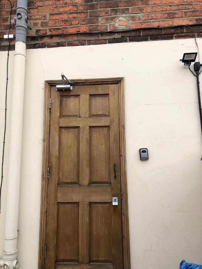 Comfortable Home Away From Home, Town Centre, Free Parking,Multiple Rooms Cheltenham Exterior foto