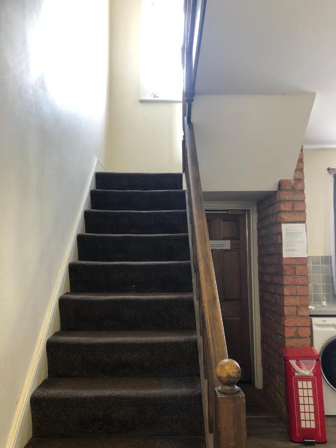 Comfortable Home Away From Home, Town Centre, Free Parking,Multiple Rooms Cheltenham Exterior foto