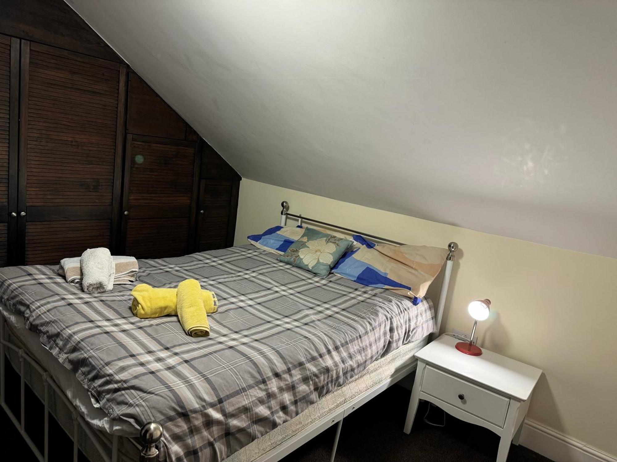 Comfortable Home Away From Home, Town Centre, Free Parking,Multiple Rooms Cheltenham Exterior foto
