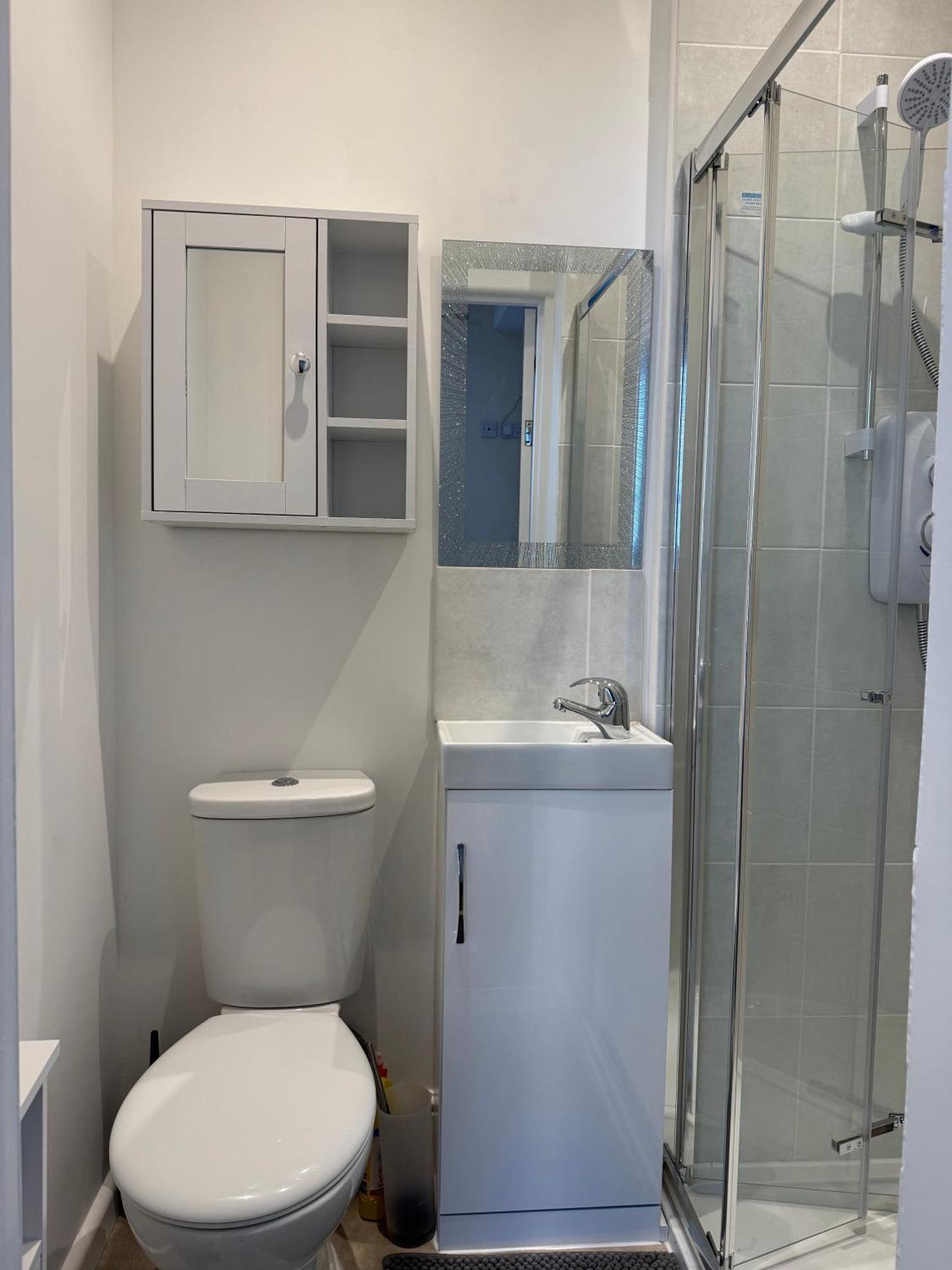 Comfortable Home Away From Home, Town Centre, Free Parking,Multiple Rooms Cheltenham Exterior foto