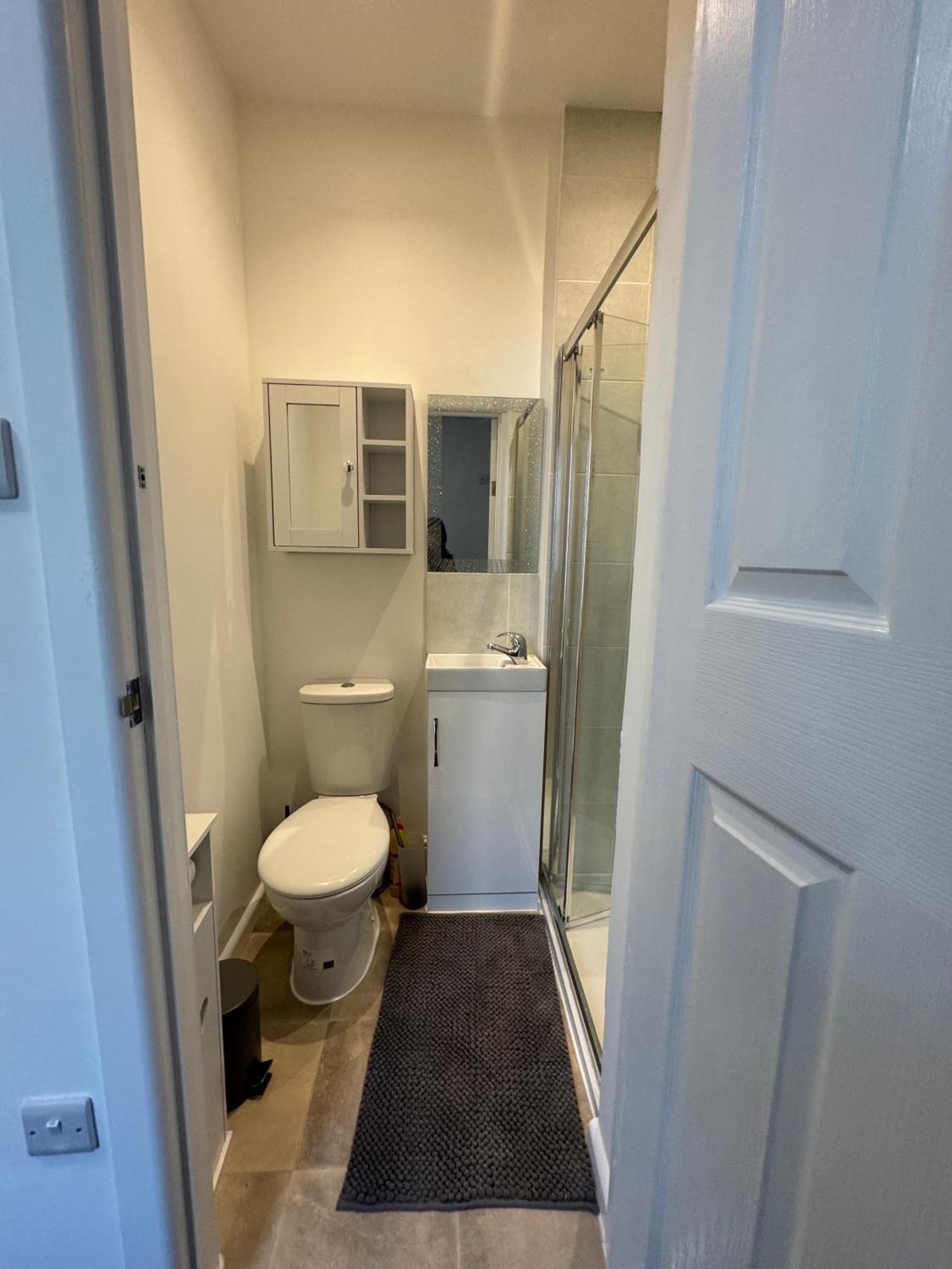 Comfortable Home Away From Home, Town Centre, Free Parking,Multiple Rooms Cheltenham Exterior foto